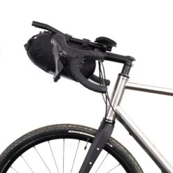 Restrap Race Aero Bar Bag Tasche Für Triathlon-Auflieger Schwarz (7 Liter) -Fahrradzubehör 59202806 05LuYAk7N61nqho 1280x1280
