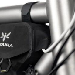 Apidura Racing Frame Pack (4 L) - Rahmentasche -Fahrradzubehör 59203002 06v9UB56yGEFizd 1280x1280