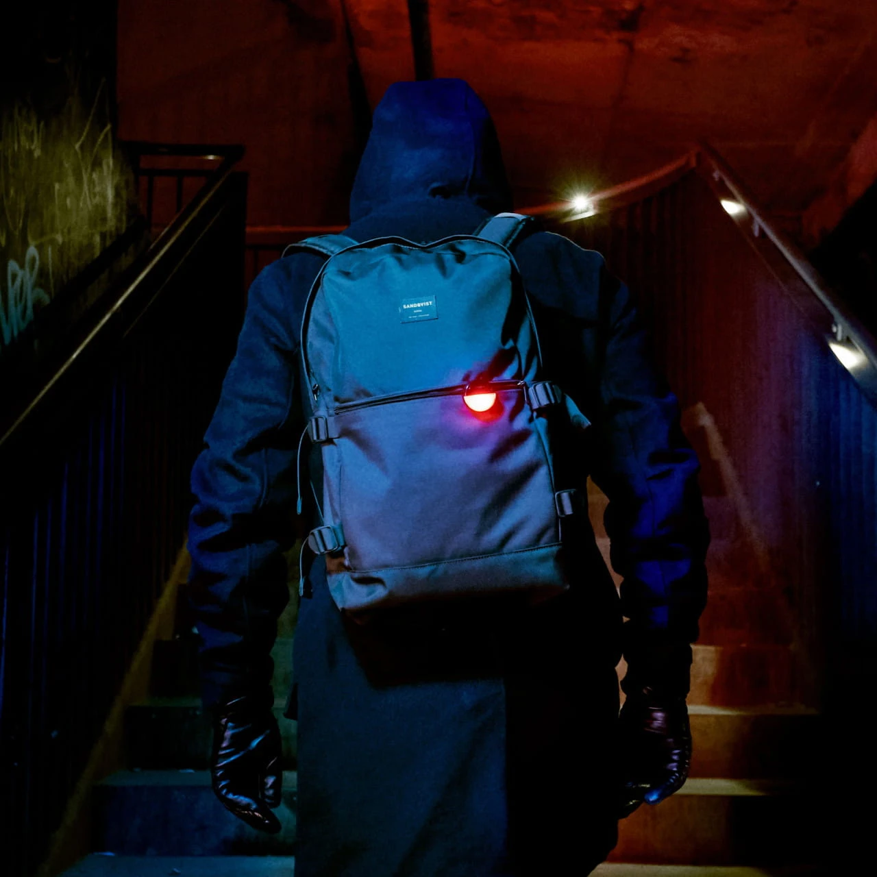 Bookman Eclipse Gray Anstecklicht Grau 7 Bookman Eclipse Gray Anstecklicht Grau – Bild 6