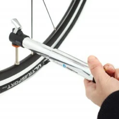 Airace IWindpro V1 ROAD Bluetooth-Minimpumpe Mit Digitaler App-Anzeige Bis 8 Bar (120 PSI) -Fahrradzubehör 59203542 06pLtbTMvYizpkj 1280x1280