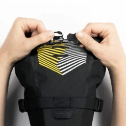 Apidura Racing Saddle Pack (5 L) - Satteltasche -Fahrradzubehör 59204550 06EsY9hQEOflOAj 1280x1280