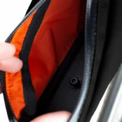 Restrap Bolt-On Top Tube Bag 0,8 L Oberrohrtasche -Fahrradzubehör 59205227 06MZYUIcSn3dEZp 1280x1280