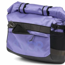 AEVOR Triple Bike Bag Proof Purple Lenkertasche - Auch Als Messenger Und Sling 15 L - Violett -Fahrradzubehör 68923260 03 1280x1280